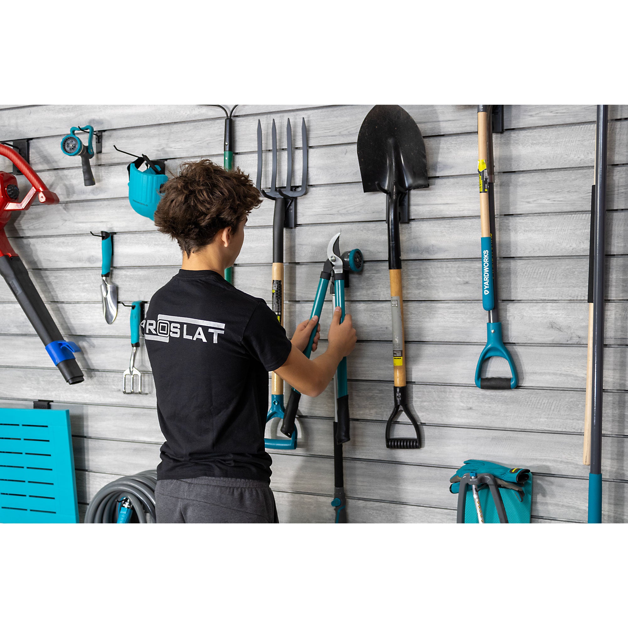 PROCORE PLUS Slatwall The standard – STEALTH
