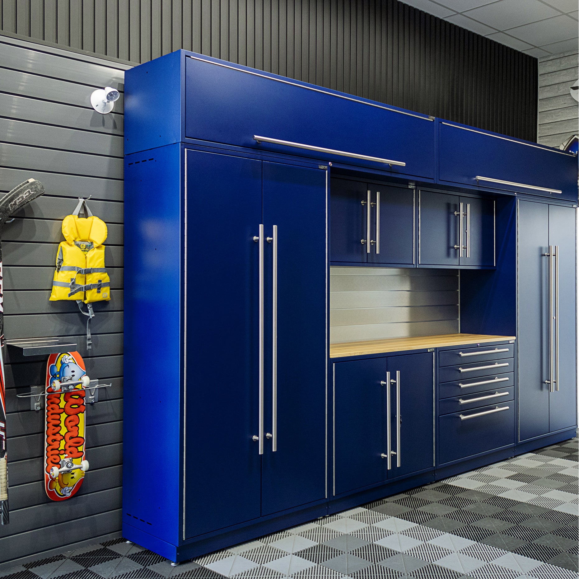 LUX Cabinets – 16 ft set – MAX – Overheads